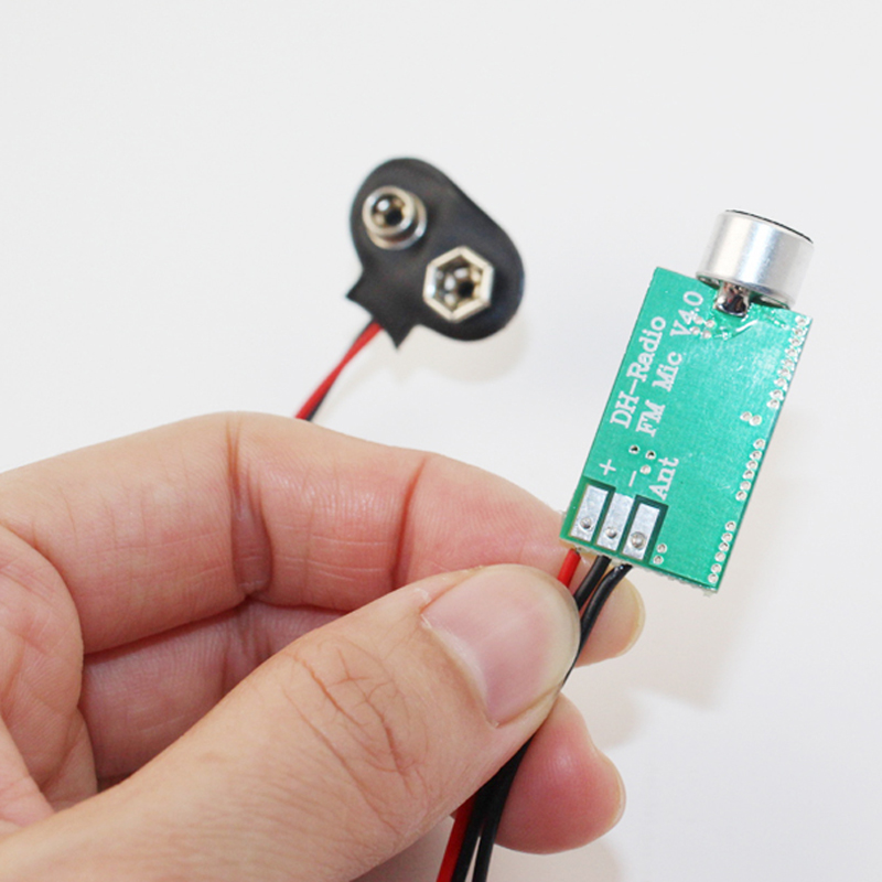Fm Transmitter - FM-M01 pemancar FM Mini Audio Audio